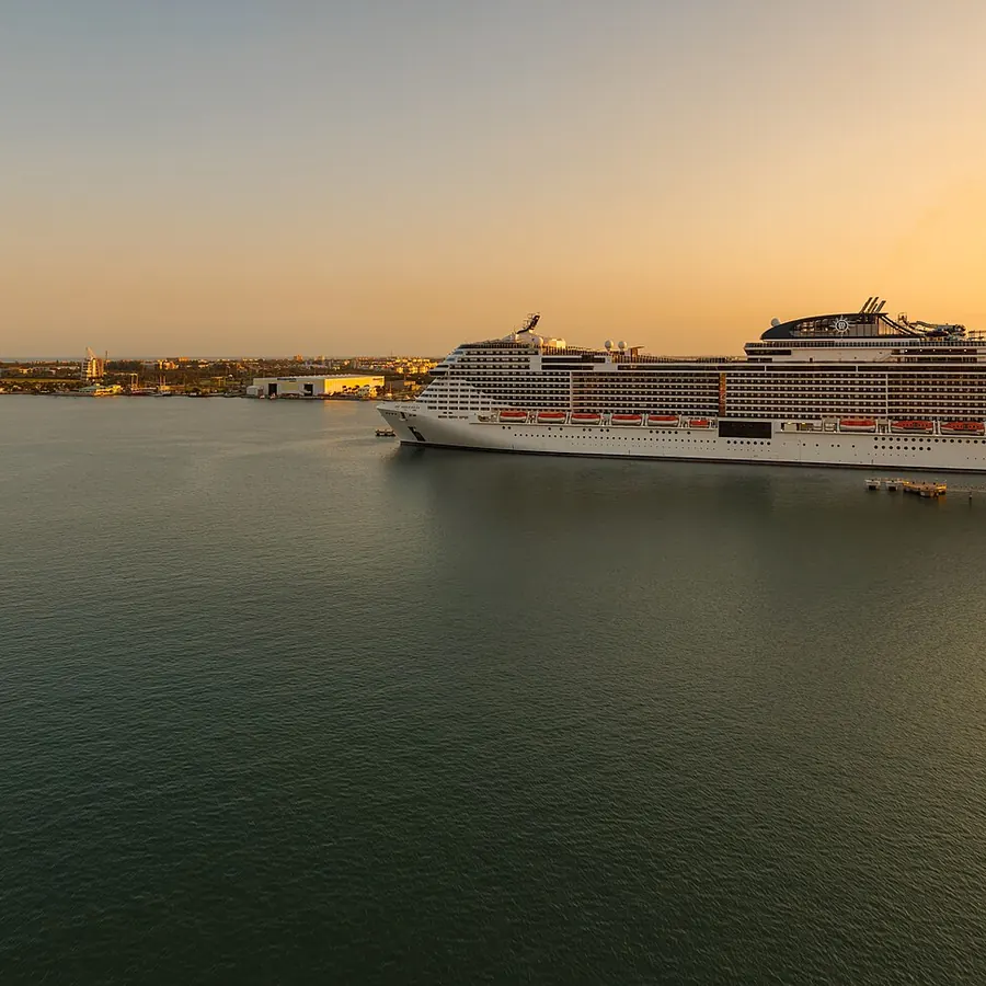 Experience the Magic of Florida Cruises